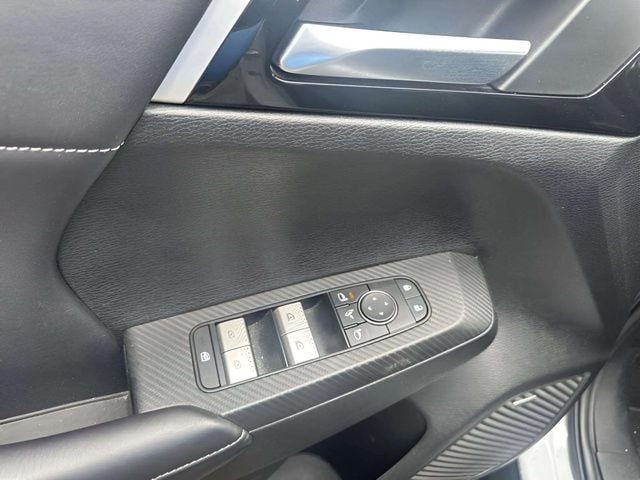 Pre-Owned 2025 Mitsubishi Outlander SE - photo - 13