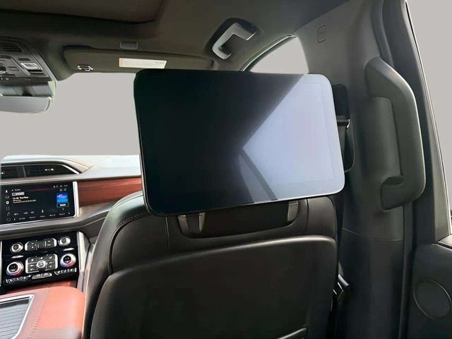 Pre-Owned 2024 GMC Yukon Denali Ultimate - photo - 10