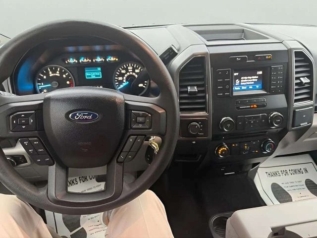 Pre-Owned 2017 Ford F-150 XLT - photo - 6