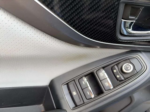 Pre-Owned 2020 Subaru Crosstrek Limited - photo - 8
