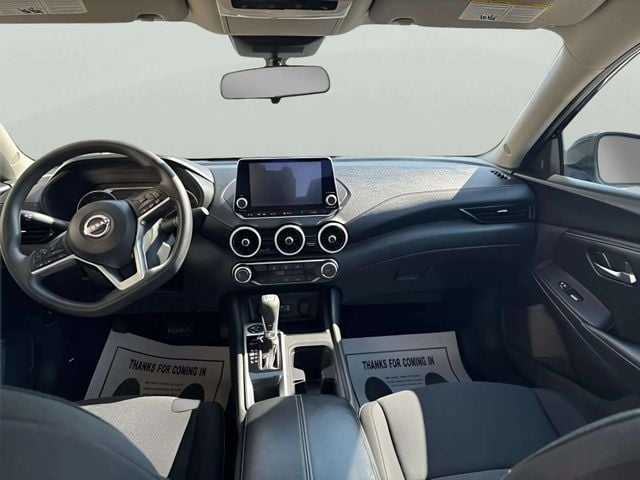 Pre-Owned 2024 Nissan Sentra SV - photo - 6
