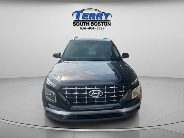 Pre-Owned 2023 Hyundai Venue SEL - photo - 1