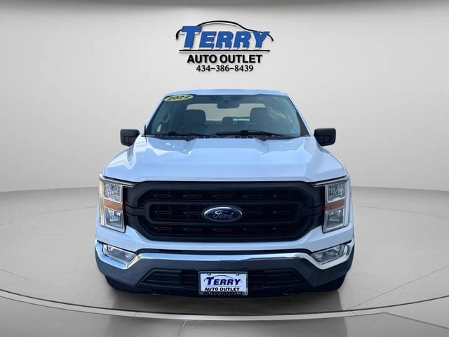 Pre-Owned 2022 Ford F-150 XL - photo - 2