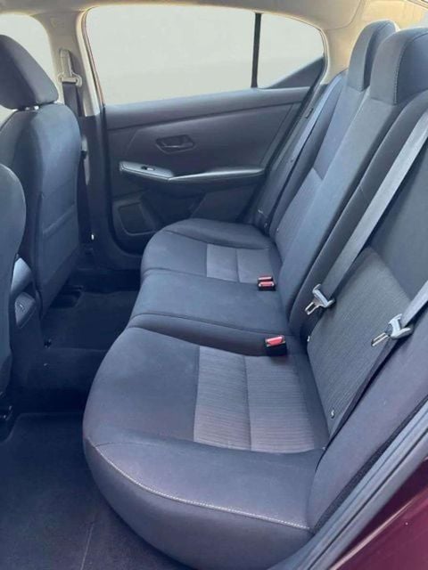 Pre-Owned 2024 Nissan Sentra SV - photo - 8