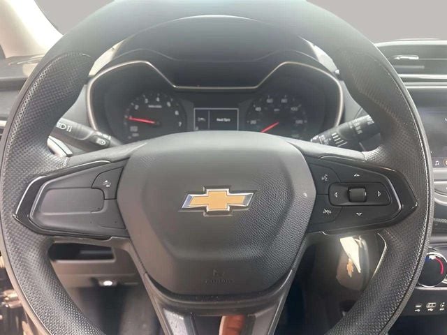 Pre-Owned 2023 Chevrolet TrailBlazer LS - photo - 8