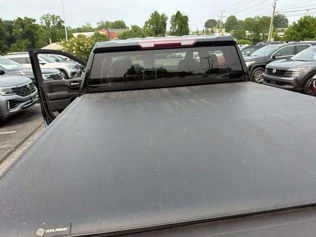 Pre-Owned 2021 Chevrolet Silverado 1500 RST - photo - 25