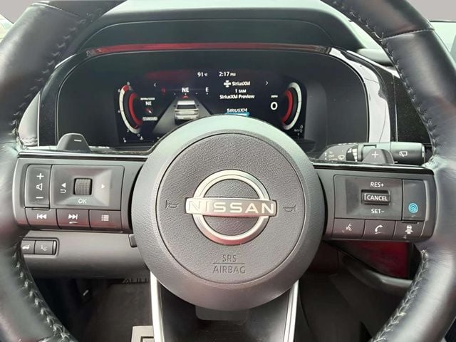 Pre-Owned 2022 Nissan Pathfinder Platinum - photo - 11