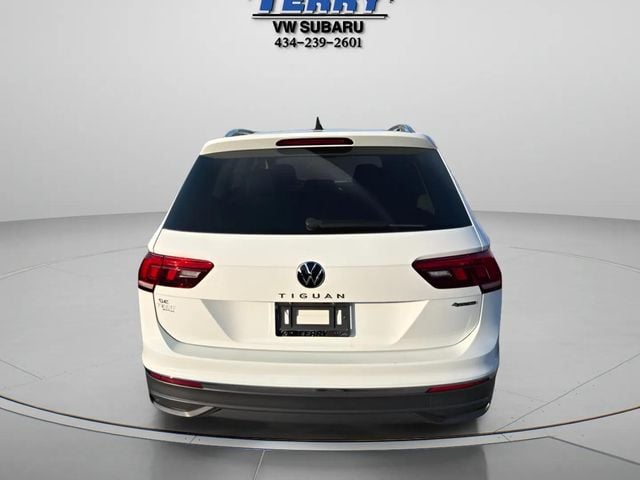 Pre-Owned 2022 Volkswagen Tiguan 2.0T SE - photo - 2