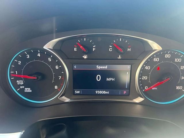Pre-Owned 2023 Chevrolet Traverse LT - photo - 14