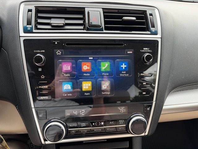 Pre-Owned 2018 Subaru Outback 2.5i Premium - photo - 11