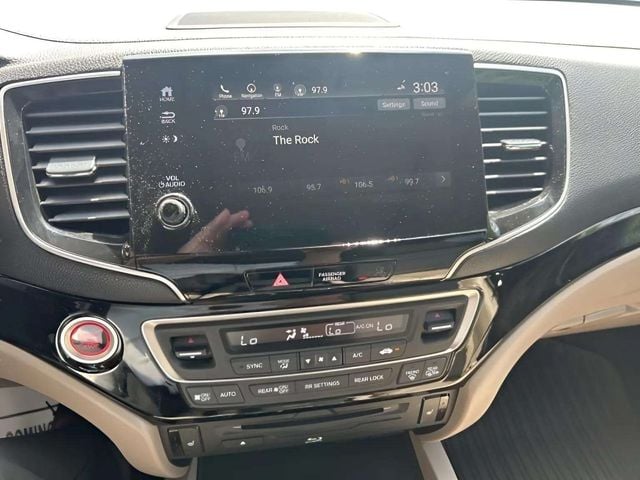 Pre-Owned 2019 Honda Pilot Touring - photo - 9