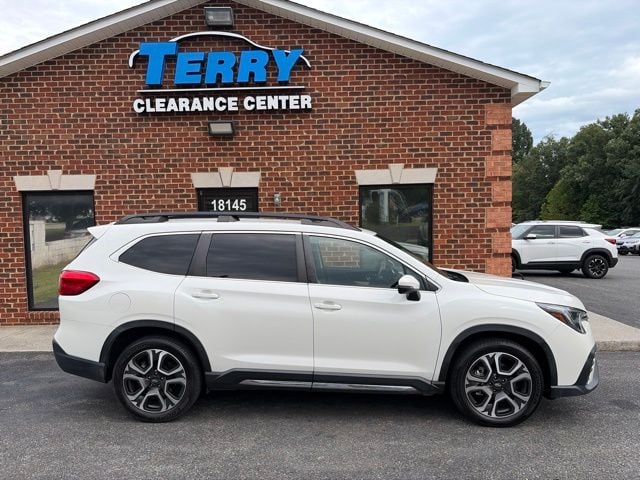 Pre-Owned 2023 Subaru Ascent Limited - photo - 0