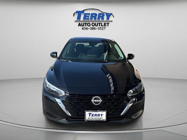 Pre-Owned 2024 Nissan Sentra SV - photo - 2