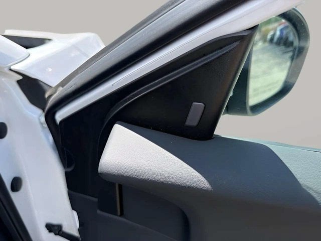 Pre-Owned 2021 Nissan Sentra SV - photo - 4