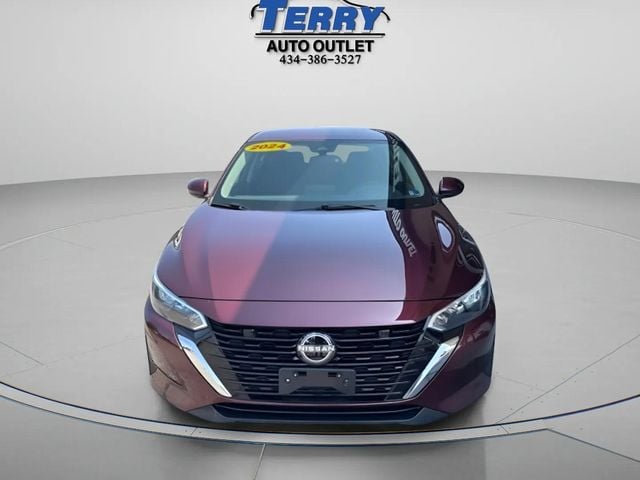 Pre-Owned 2024 Nissan Sentra SV - photo - 2