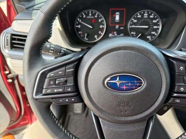 Pre-Owned 2025 Subaru Forester Limited - photo - 17
