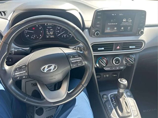 Pre-Owned 2021 Hyundai Kona SEL - photo - 7