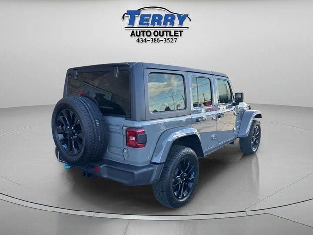 Pre-Owned 2023 Jeep Wrangler Sahara 4xe - photo - 6