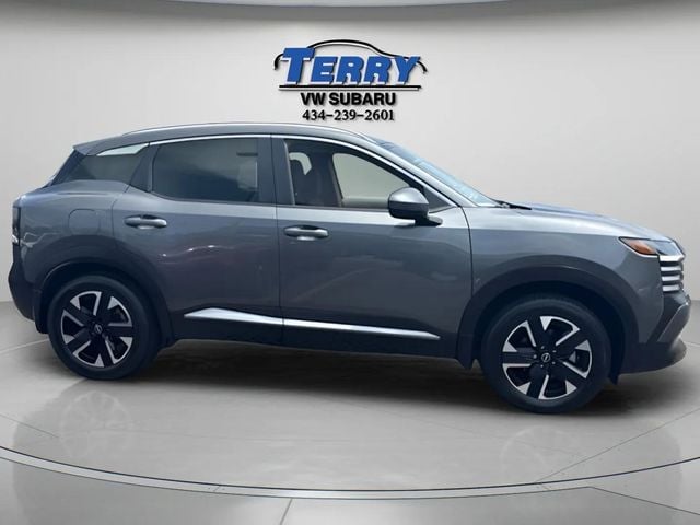 Pre-Owned 2025 Nissan Kicks SV - photo - 0