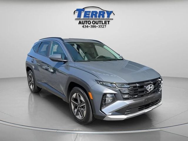 Pre-Owned 2025 Hyundai Tucson SEL - photo - 1
