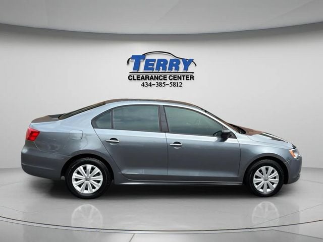Pre-Owned 2014 Volkswagen Jetta 2.0L S - photo - 0