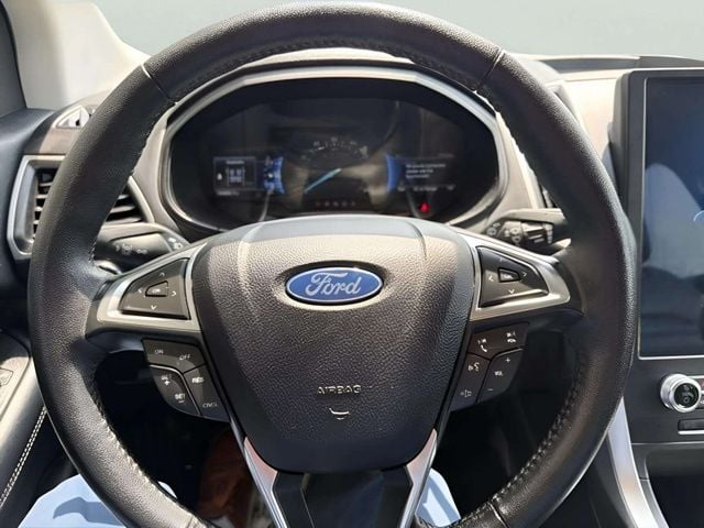 Pre-Owned 2024 Ford Edge SEL - photo - 7
