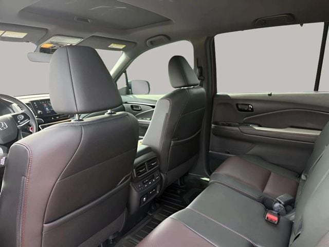Pre-Owned 2025 Honda Passport Black Edition - photo - 26