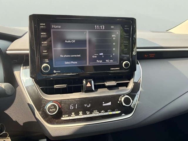 Pre-Owned 2022 Toyota Corolla LE - photo - 8