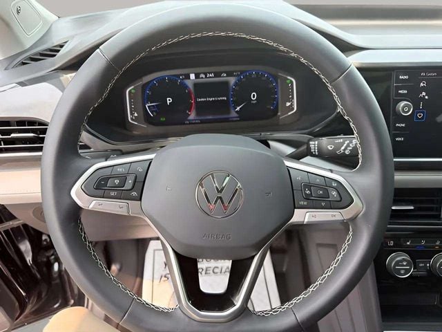 Pre-Owned 2024 Volkswagen Taos 1.5T SEL - photo - 9