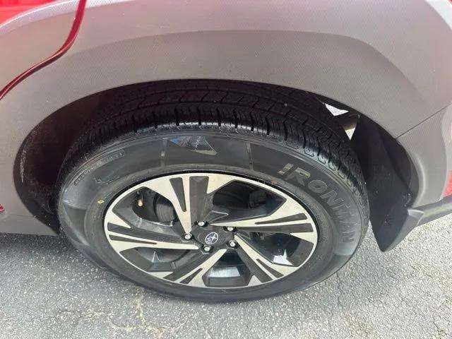 Pre-Owned 2024 Subaru Crosstrek Premium - photo - 19