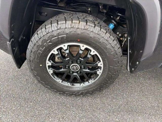 Pre-Owned 2023 Toyota Tundra SR5 - photo - 29
