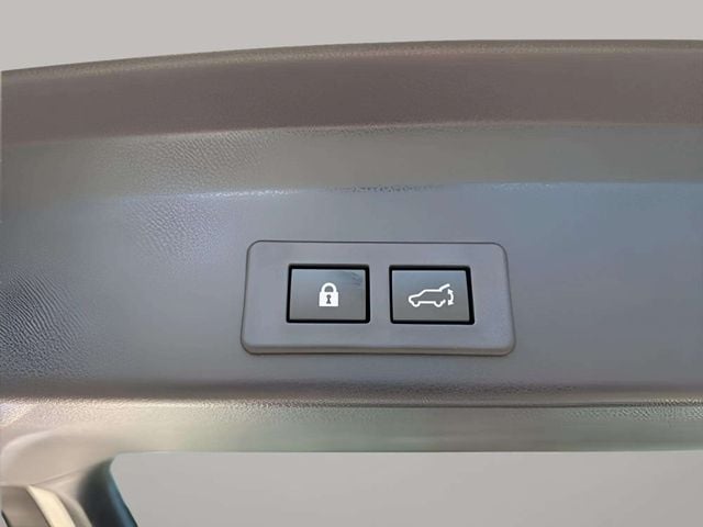 Pre-Owned 2025 Subaru Ascent Limited - photo - 5