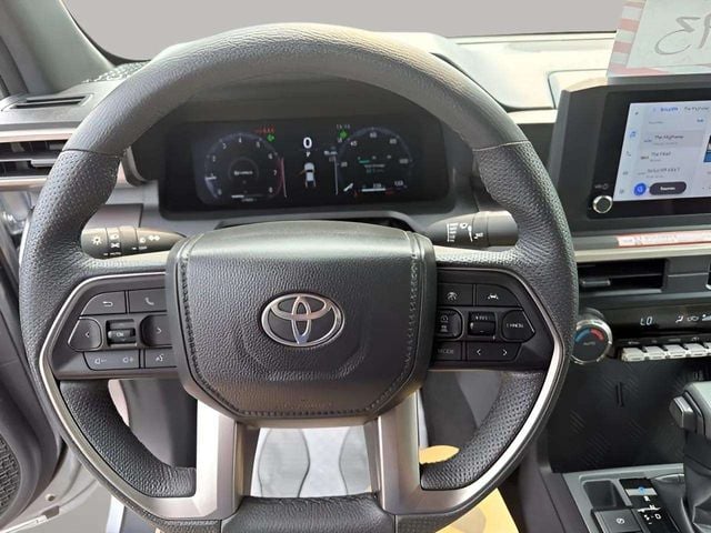 Pre-Owned 2025 Toyota Tacoma TRD Off-Road - photo - 10