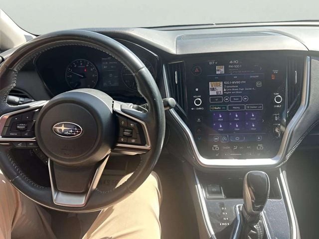 Pre-Owned 2022 Subaru Outback Premium - photo - 7