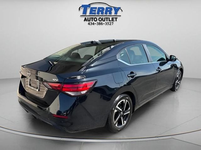 Pre-Owned 2024 Nissan Sentra SV - photo - 5