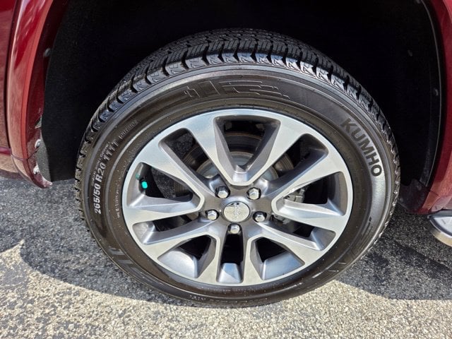 Pre-Owned 2018 Jeep Grand Cherokee Overland - photo - 14