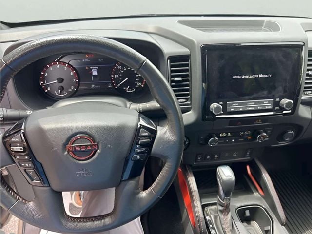 Pre-Owned 2023 Nissan Frontier PRO-4X - photo - 13
