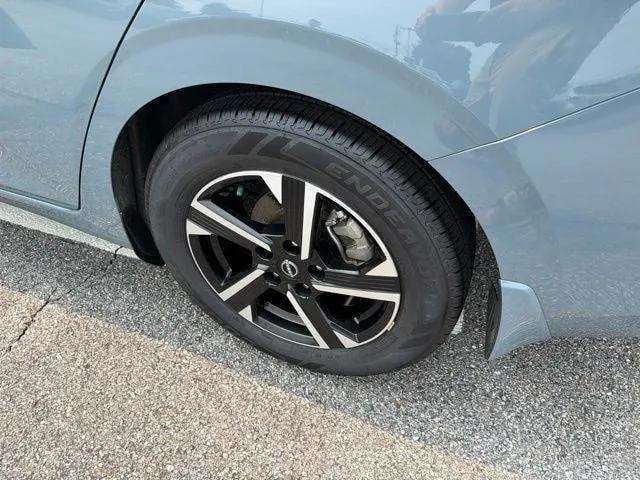 Pre-Owned 2024 Nissan Sentra SV - photo - 26