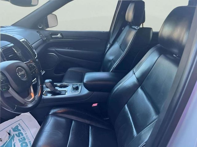 Pre-Owned 2020 Jeep Grand Cherokee Overland - photo - 8