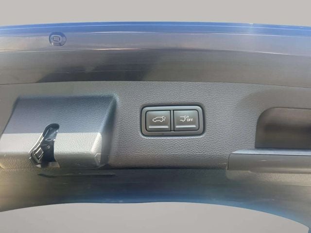 Pre-Owned 2025 Kia Telluride S - photo - 14