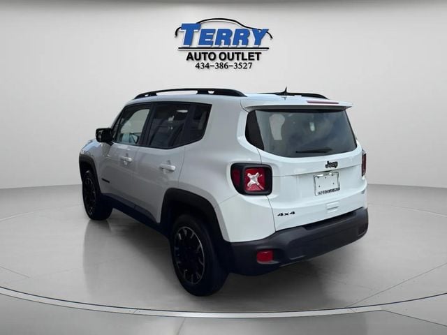 Pre-Owned 2023 Jeep Renegade Latitude - photo - 4