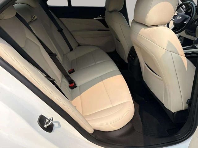 Pre-Owned 2024 Cadillac CT4 Luxury - photo - 27