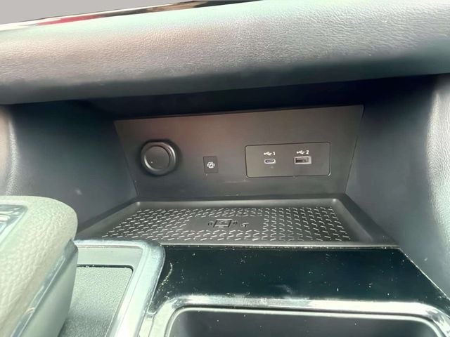 Pre-Owned 2022 Nissan Pathfinder Platinum - photo - 24