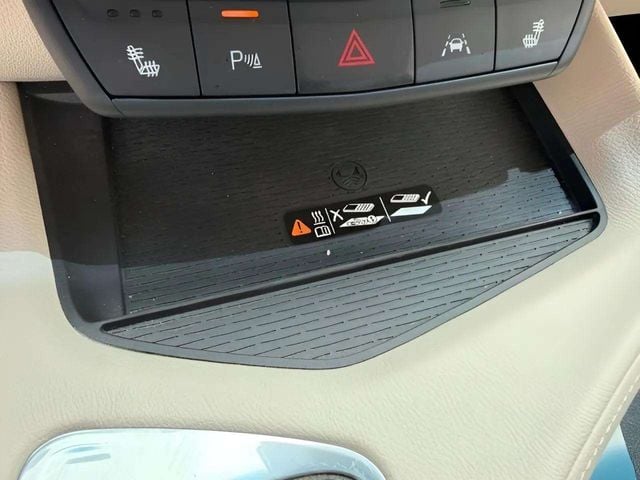 Pre-Owned 2024 Cadillac CT4 Luxury - photo - 17