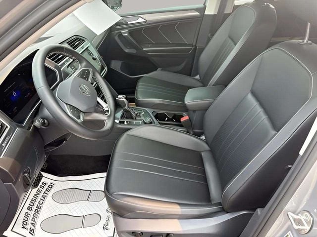 Pre-Owned 2023 Volkswagen Tiguan 2.0T SE - photo - 4