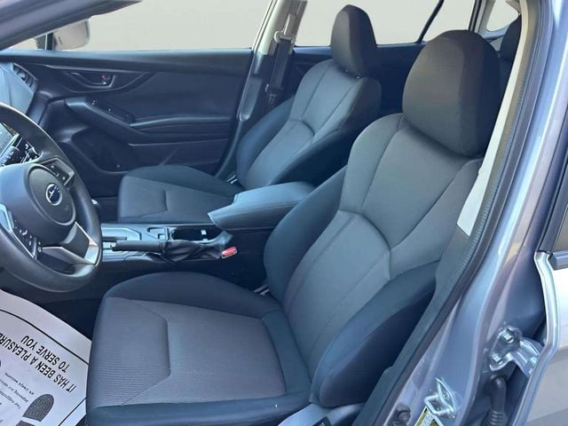 Pre-Owned 2023 Subaru Crosstrek Base - photo - 12