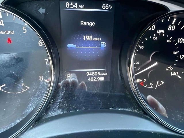 Pre-Owned 2016 Nissan Rogue S - photo - 11