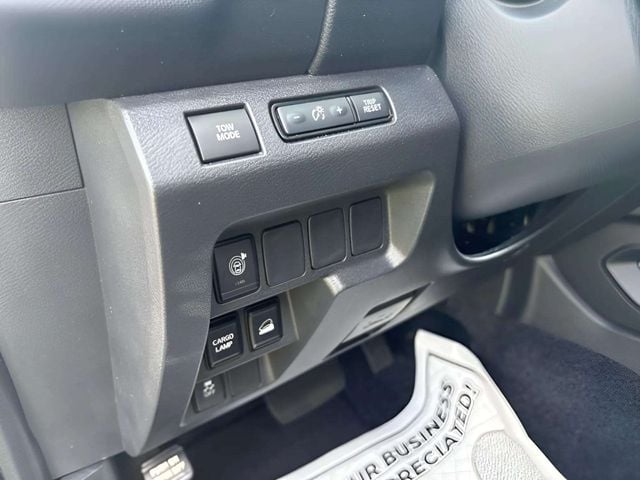Pre-Owned 2022 Nissan Frontier S - photo - 5