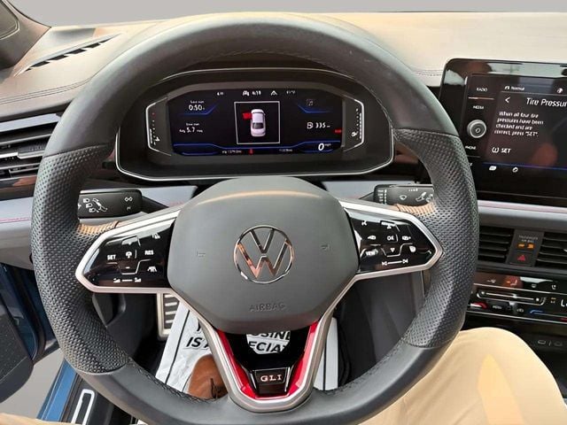 Pre-Owned 2025 Volkswagen Jetta GLI 2.0T Autobahn - photo - 9