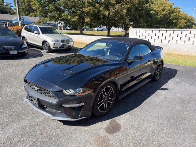 Pre-Owned 2018 Ford Mustang EcoBoost Premium - photo - 2